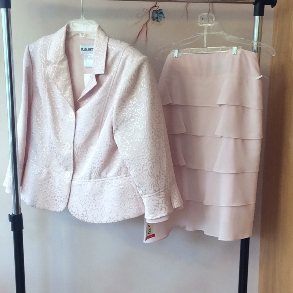 Plaza South baby pink 2pc skirt set- blazer&skirt